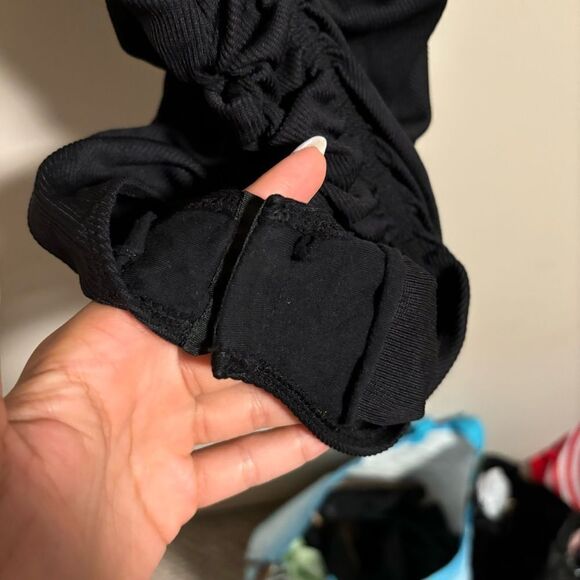 Free People Ruched Rib On Your Side Bodysuit Black- Size XS - Picture 3 of 9